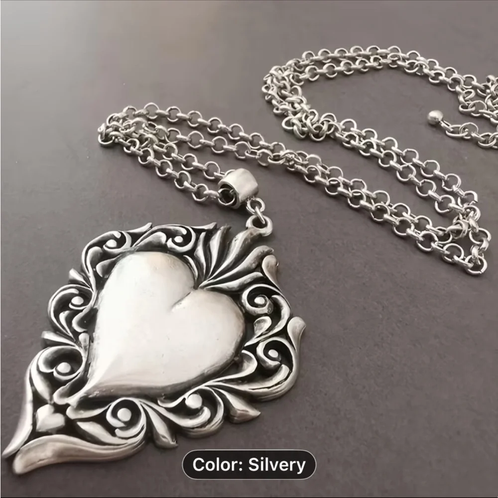 Elegant Silver Heart Pendant Necklace